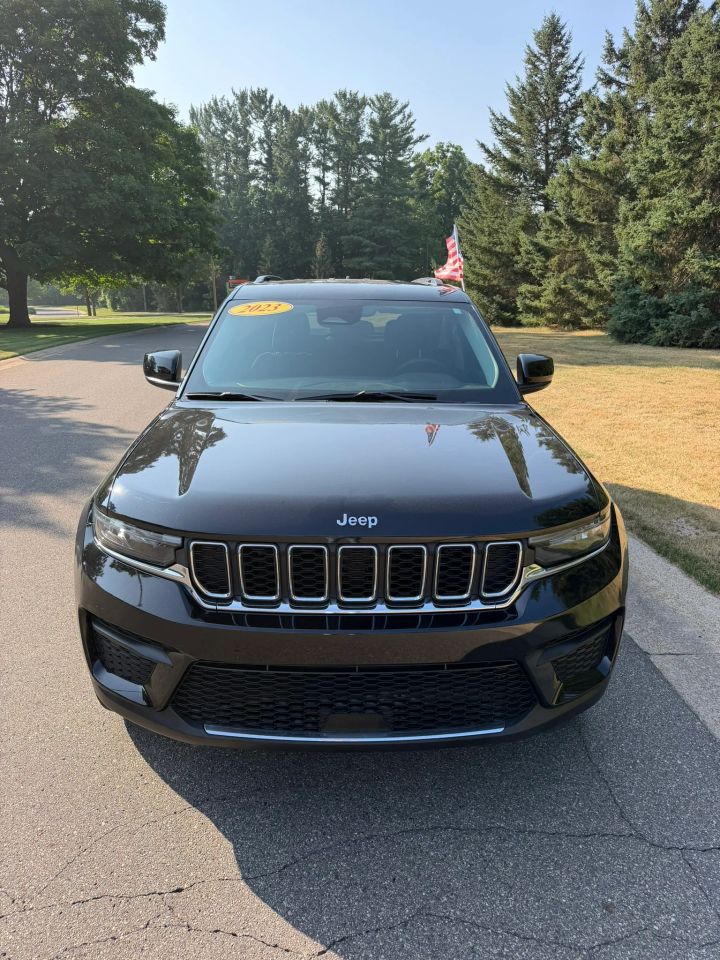 jeep grand cherokee 2023 1C4RJHAG2PC608190 image jeep grand cherokee 2023 1C4RJHAG2PC608190 image